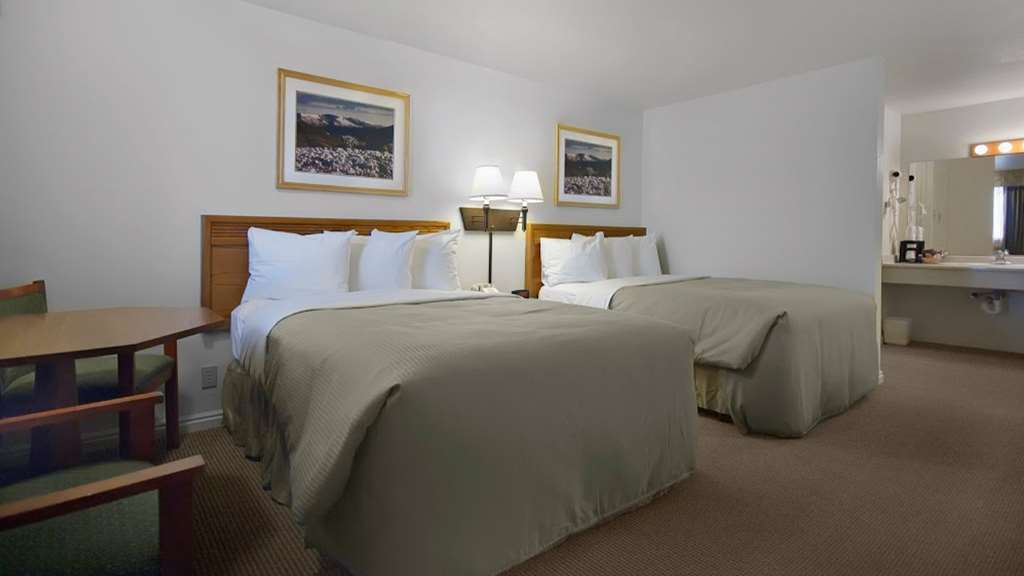 Magnuson Hotel Park Vue Ely Habitación foto